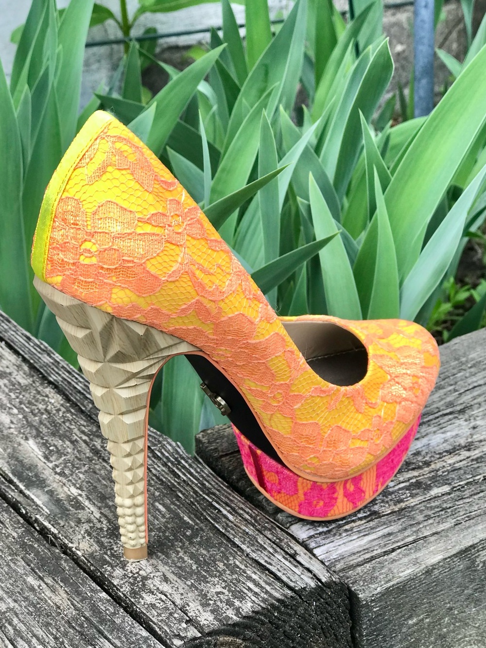 RACHEL ROY KEEDAN Orange Yellow Pink Lace Platform Pump Stilettos Heels Size 6 - Picture 15 of 16